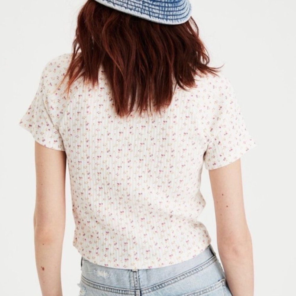 American Eagle Floral Baby Tee - Picture 2 of 6